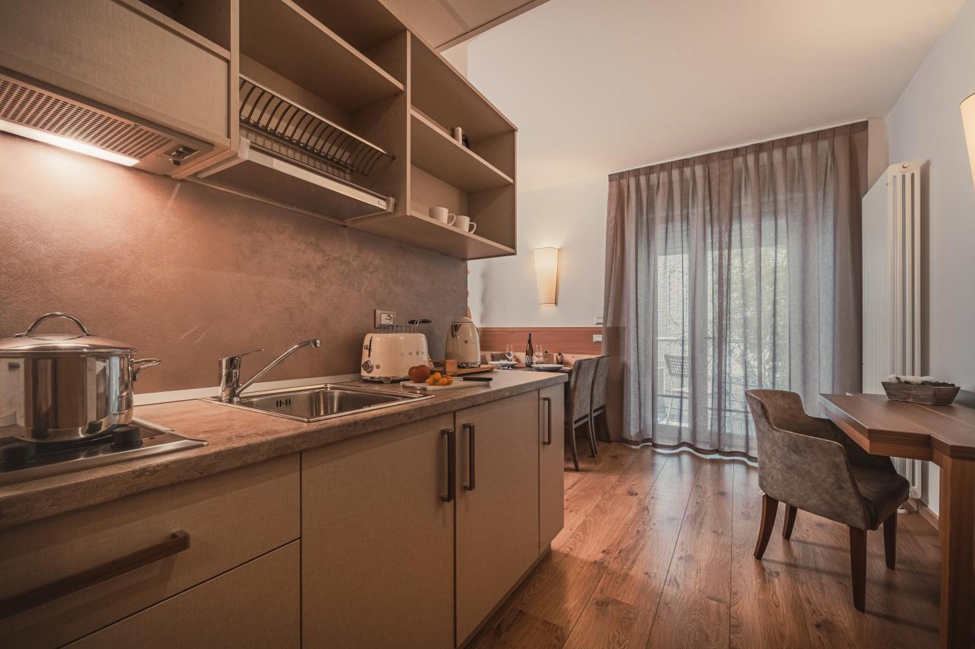 Cristallo Sport & Wellness Hotel Levico Terme Kültér fotó