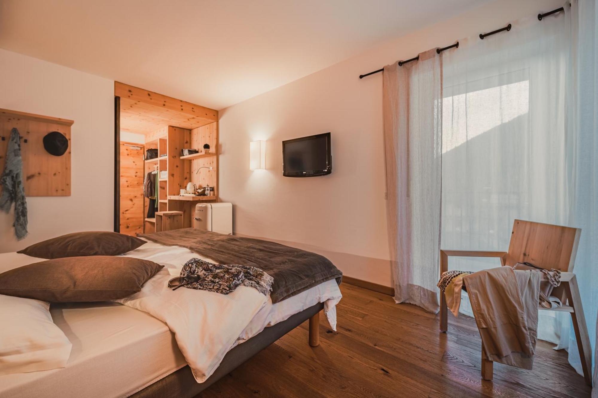 Cristallo Sport & Wellness Hotel Levico Terme Szoba fotó