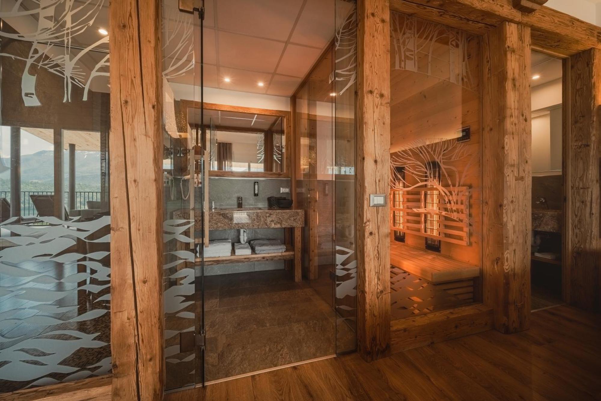 Cristallo Sport & Wellness Hotel Levico Terme Kültér fotó