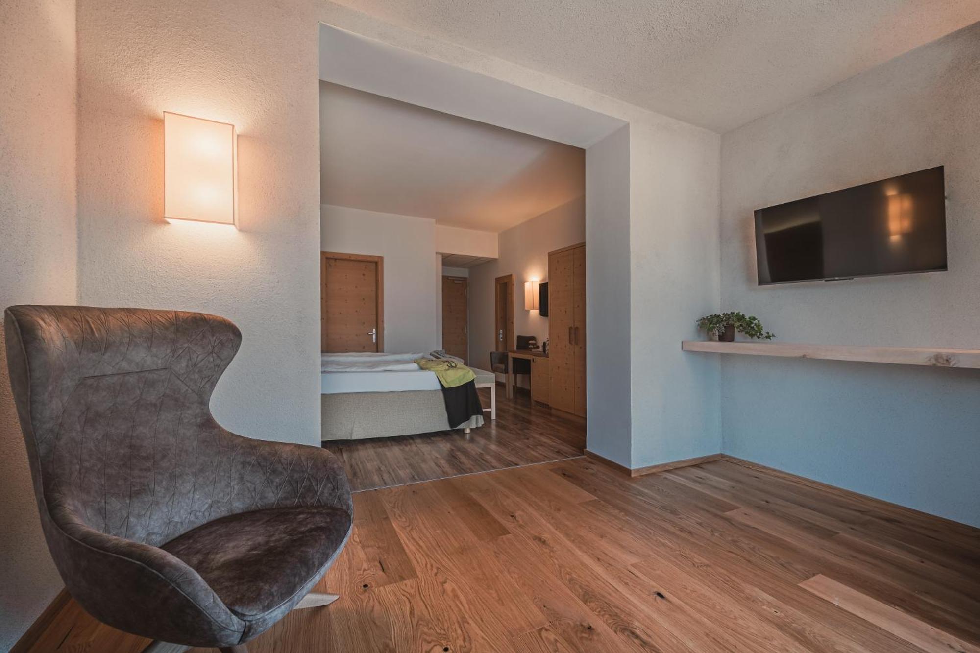 Cristallo Sport & Wellness Hotel Levico Terme Szoba fotó