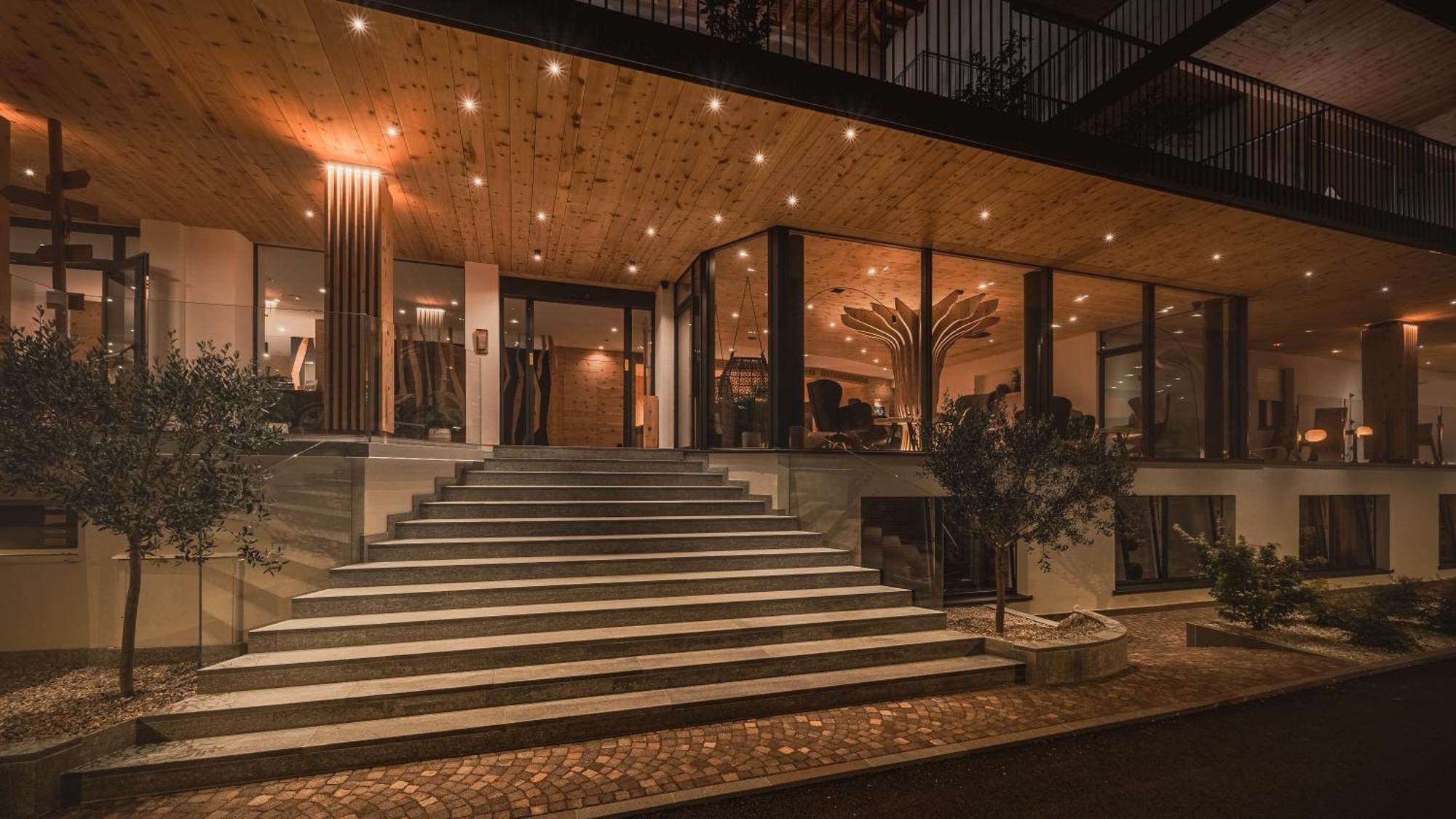 Cristallo Sport & Wellness Hotel Levico Terme Kültér fotó
