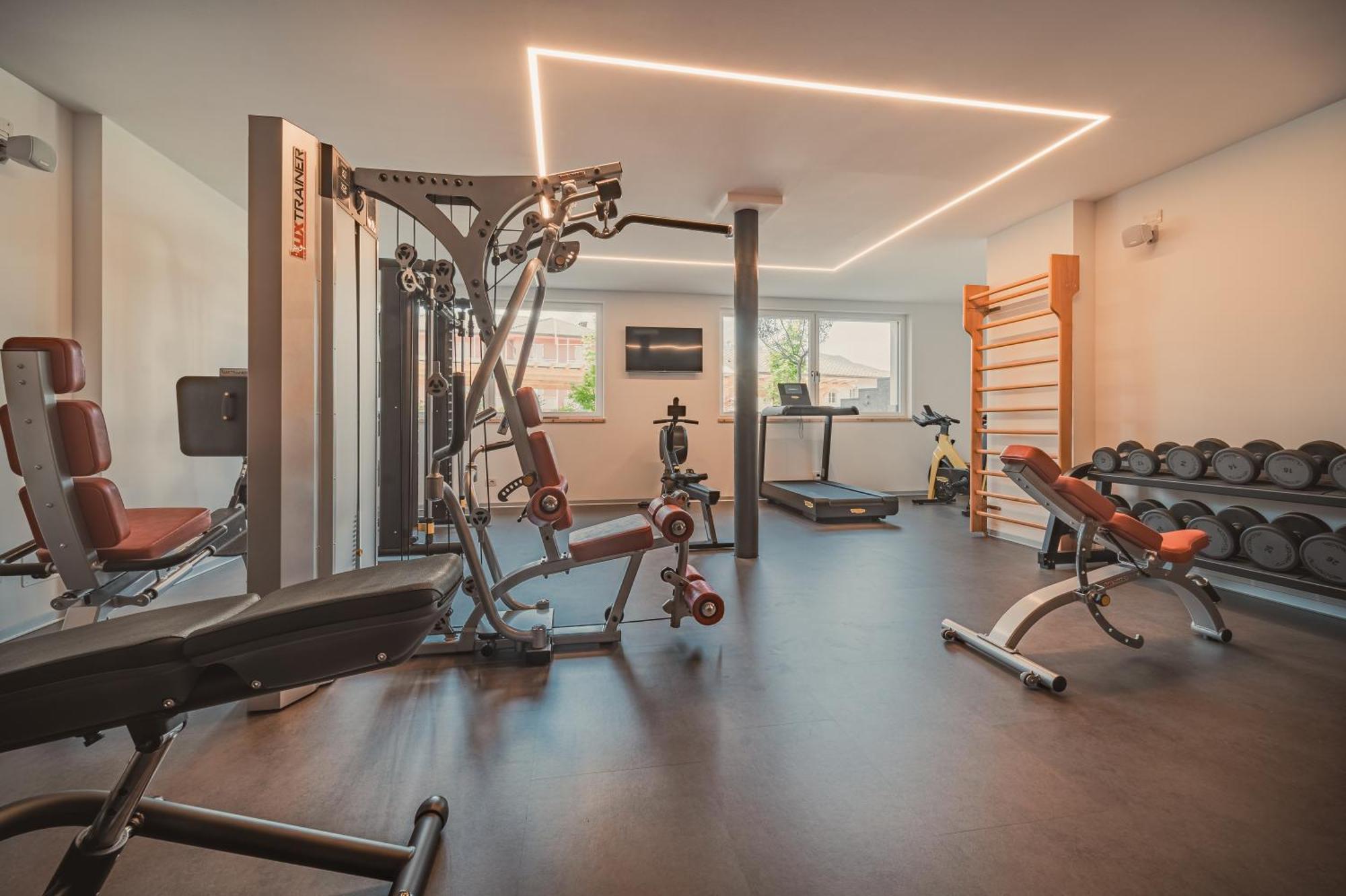 Cristallo Sport & Wellness Hotel Levico Terme Kültér fotó